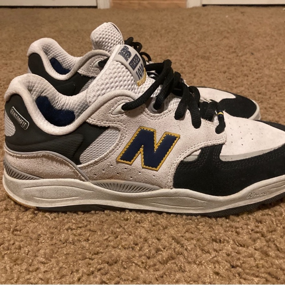 New Balance 1010 Tiago